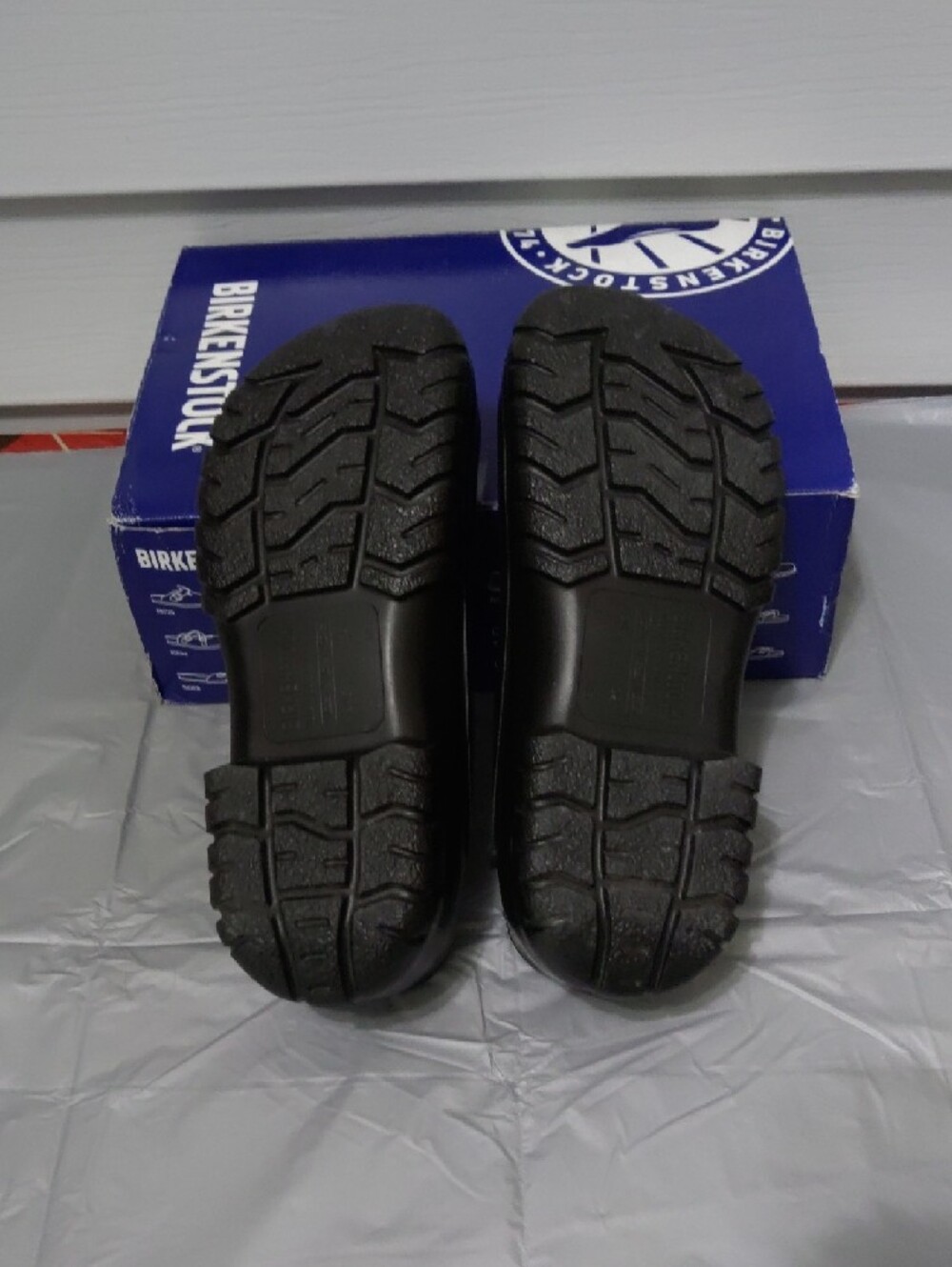 Birkenstock Unisex Professional Slip-On Clog - Picture 4 of 11